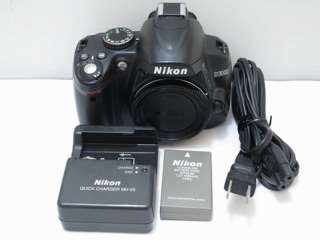 美品 ニコン D3000 デジタル一眼レフカメラ ボディ ブラック Nikon Nikonデジタル一眼レフカメラ D3000