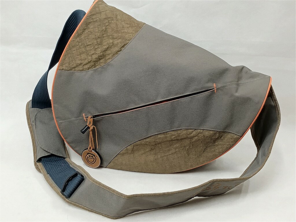 楽天市場】メッセンジャーバッグ 中古の通販