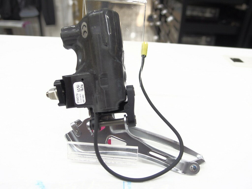 ワットマン楽天市場店のカンパニョーロ Campagnolo 【未使用】電動式フロントディレーラー Athena EPS 【中古】｜アングル3