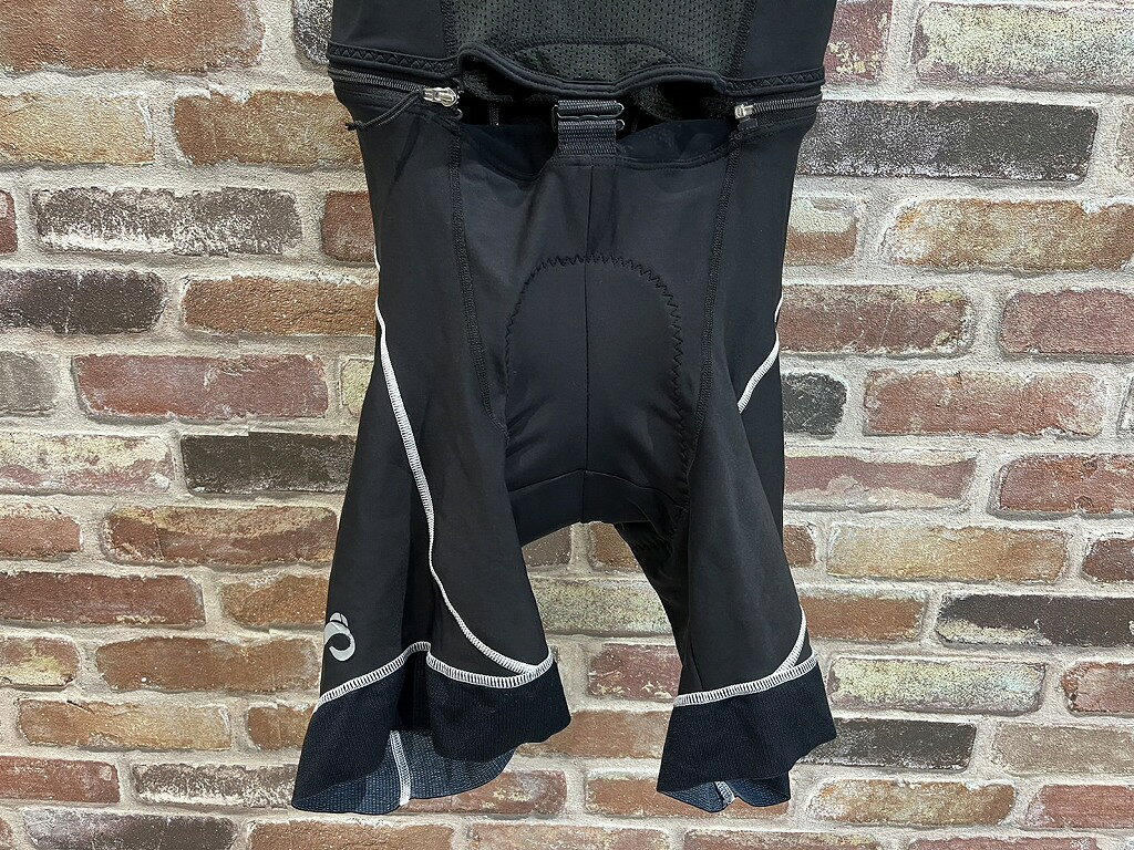 ワットマン楽天市場店のパールイズミ PEARL IZUMI ビブショーツ M 3D NEO【カウマン戸塚】 【中古】｜アングル3
