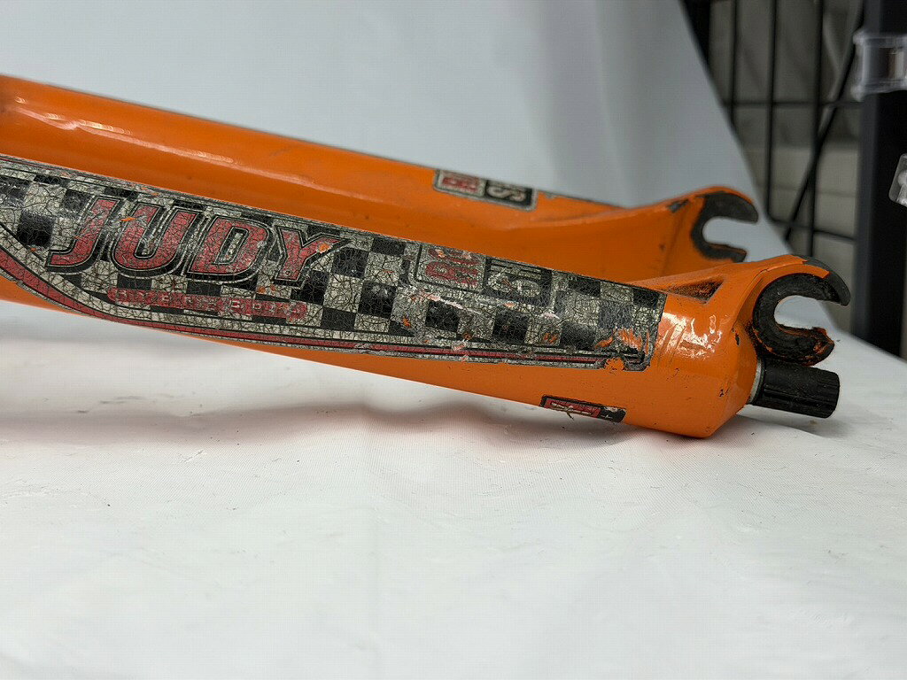 ロックショックス ROCKSHOX Fサスペンションフォーク JUDY【カウマン戸塚】 【中古】