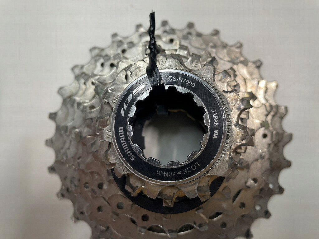 ワットマン楽天市場店のシマノ SHIMANO カセットスプロケット 11s 11-28T 105 CS-R7000 【カウマン鎌倉手広】 【中古】｜アングル2