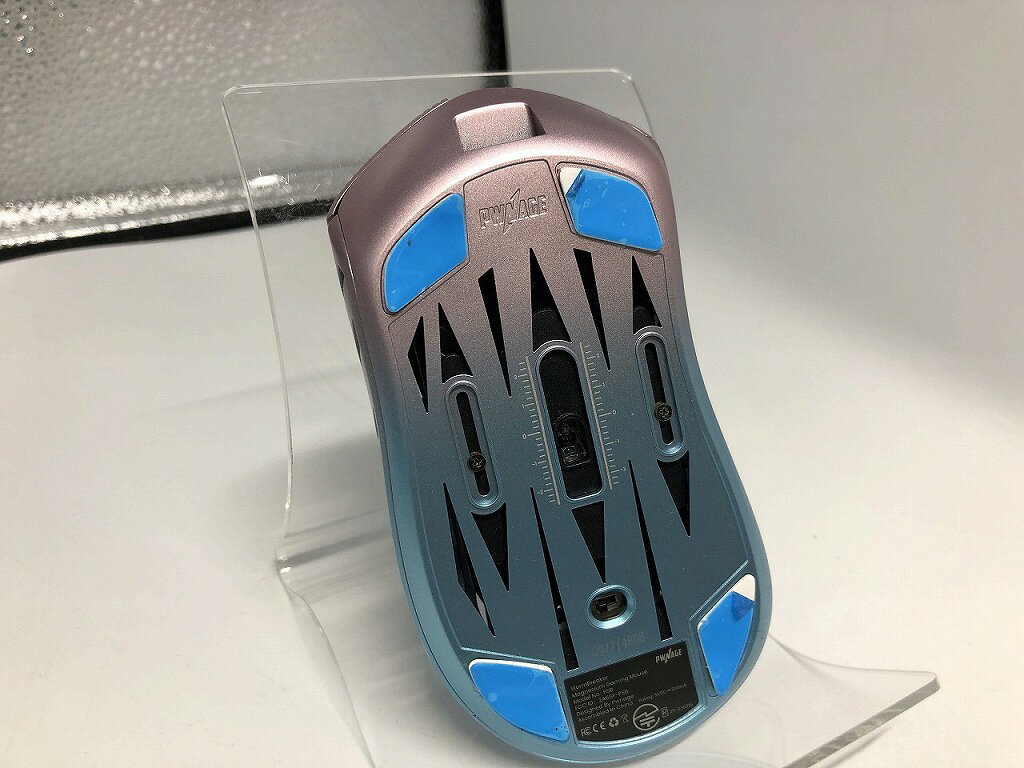 ワットマン楽天市場店のPwnage Pwnage Pwnage Wireless Gaming Mouse StormBreaker Limited Edition BLG 【中古】｜アングル3