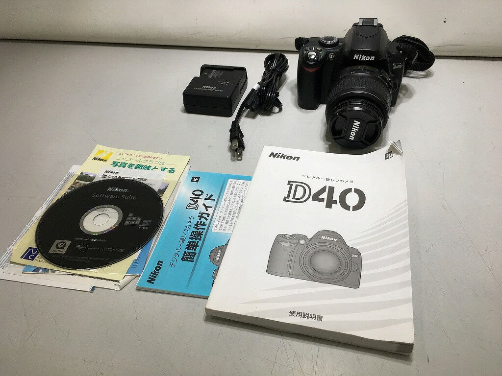 Nikon D40 デジタル一眼レフカメラ 本体とバッテリー付き Amazon | Nikon デジタル一眼レフカメラ D40 ブラック ボディ D40B