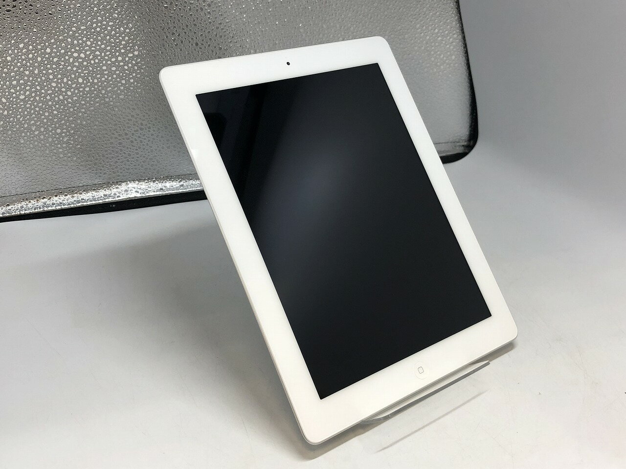【5/23(土)20時〜全品ポイント10倍！要エントリー】Apple iPad 第4世代 16GB MD513J/A シルバー【中古】