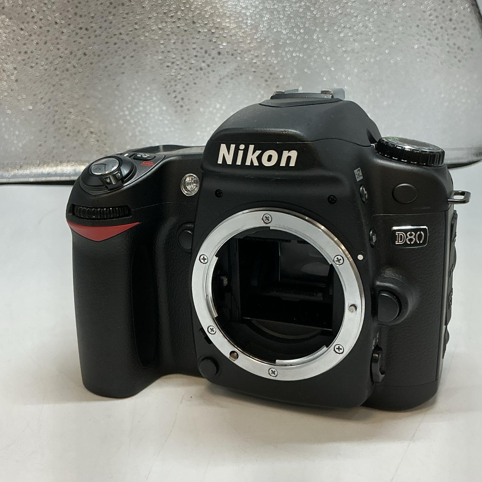 日本在庫 ジャンク Nikon デジタル一眼レフカメラ 2点セット D60 D70 