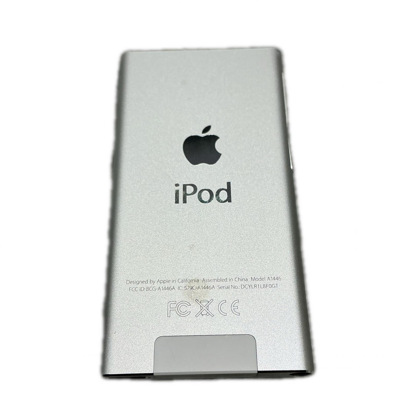 アップル Apple オーディオ関連 iPod nano 7th generation 16GB【中古】 2