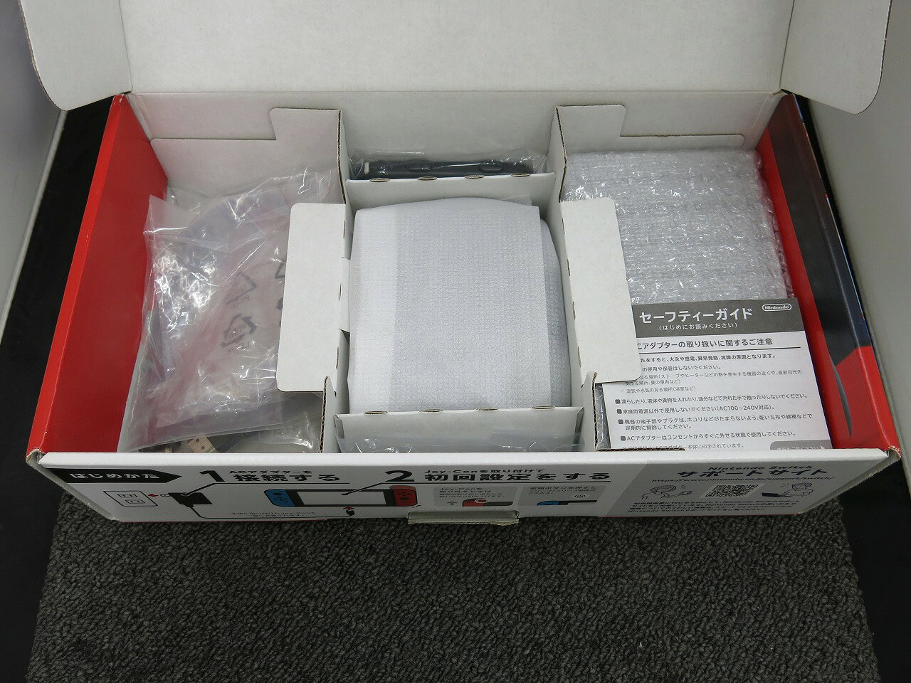 ワットマン楽天市場店のNintendo Switch Joy-Con (L) ネオンブルー/ (R) ネオンレッド HAD-S-KABAA【中古】｜アングル3