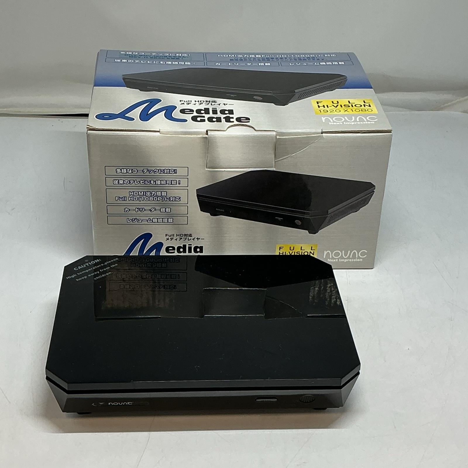 【ご注意】商品は店頭・他ネットショップでも販売しておりますので、ご注文をいただいても売り切れの場合がございます。ご了承ください。 商品名 NOVAC メディアプレーヤー NV-MG130【中古】 商品説明 USB-HDDやUSBメモリなどに収めた動画/音楽/静止画をテレビ等に再生可能 MPEG-4 AVC/H.264形式のHDファイルやMKファイルなどの再生に対応 出力端子：HDMI/コンポジット/RCA/光デジタル音声/USB端子×2 型番：NV-MG130 生産年：2009 ひし型PSEマーク取得済み 届出業者(または製造業者名)：NOVAC Co.,Ltd ※製品画像ご確認下さい。 付属品 箱、取扱説明書、ACアダプター、リモコン、AVケーブル※主な付属品を記載するようしております。中古品の特性上、全ての付属品の正確な記載が難しいため詳細は掲載の写真にてご確認ください。付属品は写真にて【全て】掲載しております 保証期間 10日間（返金保証） コンディションレベル B（並品） コンディションの備考 【全体】 目立つ箇所や場所にキズや擦れ・汚れなどが見当たり、素材自体のコンディション劣化の見られる商品ですが、まだお使い頂ける商品です。 配送方法 宅配便 商品番号 9302080008664 在庫お問合せ先 【ワットマン OSC湘南シティ店】　0463-73-7677 【ご注意】当社オンラインショップ以外で情報、商品写真、画像、文章等を無断で転用しているページは偽サイトであり当店とは一切関係がございませんのでご注意ください。 接続先のURLをご確認ください。 楽天市場URL：https://www.rakuten.co.jp/ 楽天市場商品ページ：https://item.rakuten.co.jp/●●●NOVAC メディアプレーヤー NV-MG130【中古】