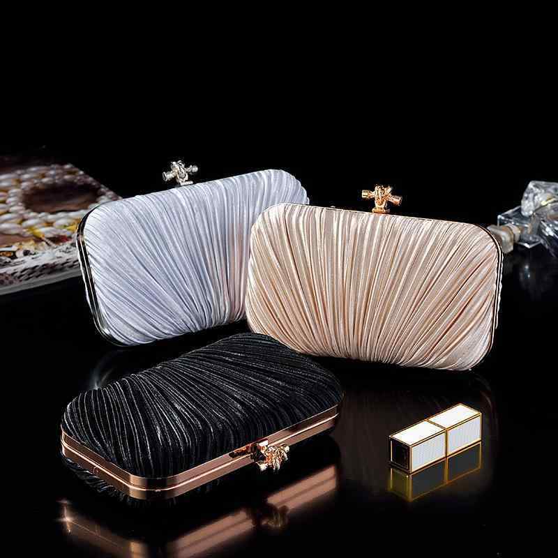 パーティー バッグ 結婚式 お呼ばれ 二次会 披露宴 サテン プリーツ クラッチ ブラック カーキ シルバー