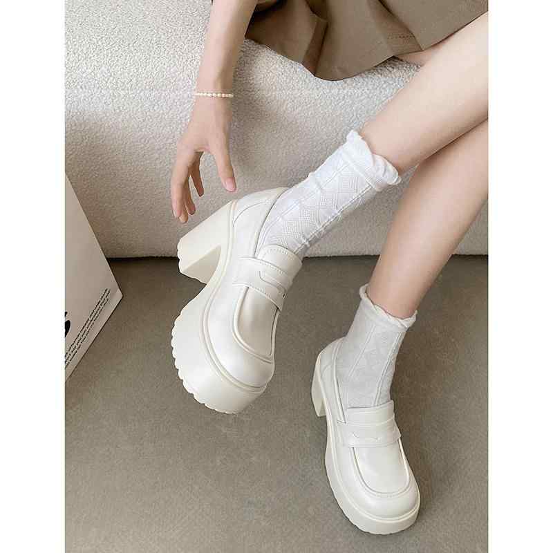 革靴 ラウンドトゥ 汎用性 白 厚手 ヒール 厚底 小さい レディース 秋 レトロ ハイヒール メリージェーン 靴 ハイヒール PU