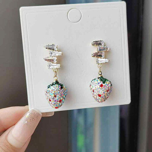 ピアス レディース かわいい シルバー ニードル ジルコン イチゴ 韓国 小さい さわやか イン ファッション アクセサリー 装飾品 ジュエリー ピアス レディース かわいい シルバー ニードル ジルコン イチゴ 韓国 小さい さわやか イン ファッション アクセサリー 装飾品 ジュエリー