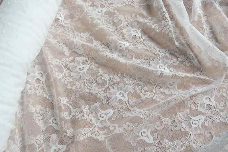 生地 カットクロス 布 レース メッシュ 刺繍 ハイエンド 手芸 クラフト 裁縫材料 服 DIY ドレス 衣装制作 洋裁 素材