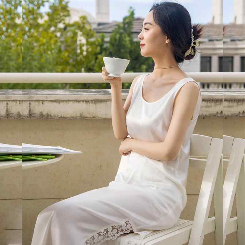 ワンピース 暖かい レディース 女性 アセテート サテン レース スリット チャイナ風 ドレス ノースリーブ プルオーバー ラウンドネック 春夏 マキシ丈 レト...