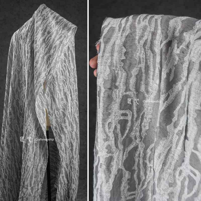 生地 幅 148 長さ 50cm カットクロス ライト グレー ヘイズ コットン リネン 不規則 ストライプ ジャカ..