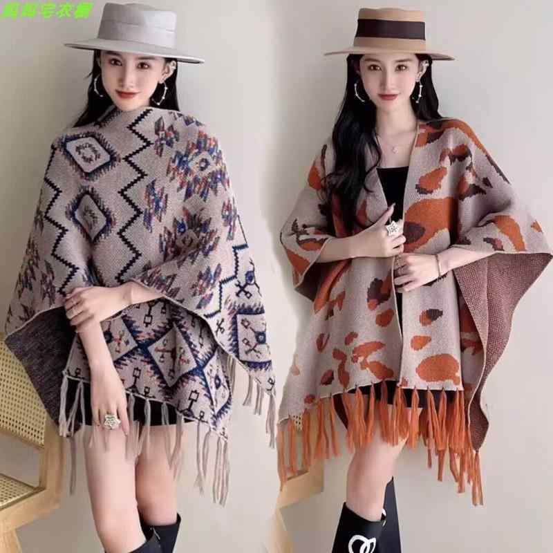 ポンチョ コート 冬 レディース マント ケープ ショール 羽織り 厚手 ゆったり 暖かい おしゃれ 秋 多用途 フリンジ 黄色 グレー カーキ