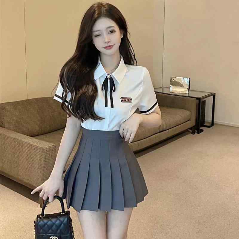 キャバドレス カレッジクラス 制服 二点セット 夏 女性用 半袖 ネクタイ シャツ プリーツスカート 綿 スチュワーデス