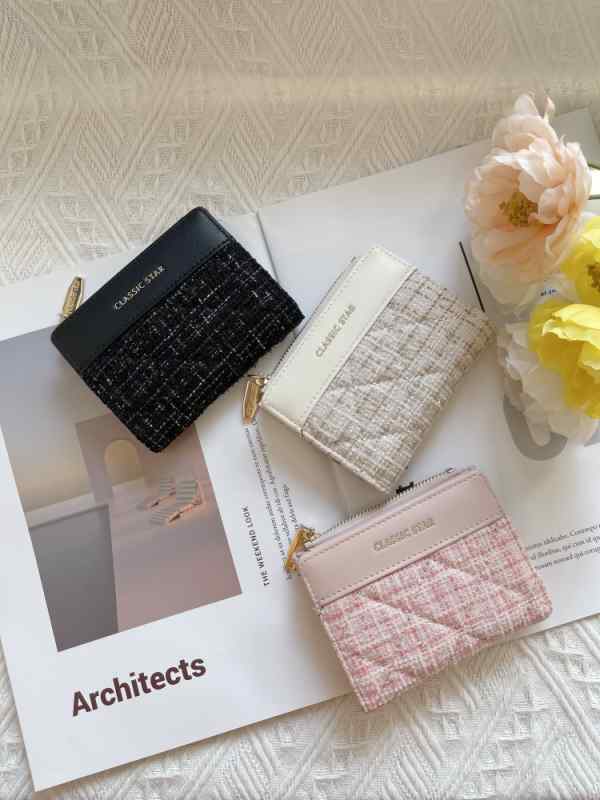 財布 折りたたみ レディース ウォレット 小銭入れ コンパクト 韓国 刺繍 キルティング ツイード おしゃれ カードホルダー ブラック ホワイト ピンク