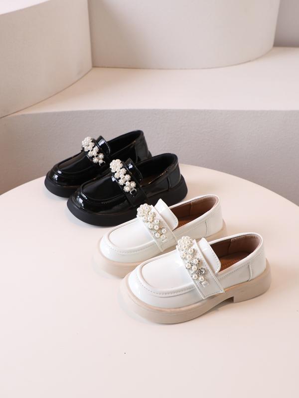 革靴 女の子 韓国 パテントレザー ローファー スリッポン ソフトソール レザーシューズ 秋 子供 黒 プ..