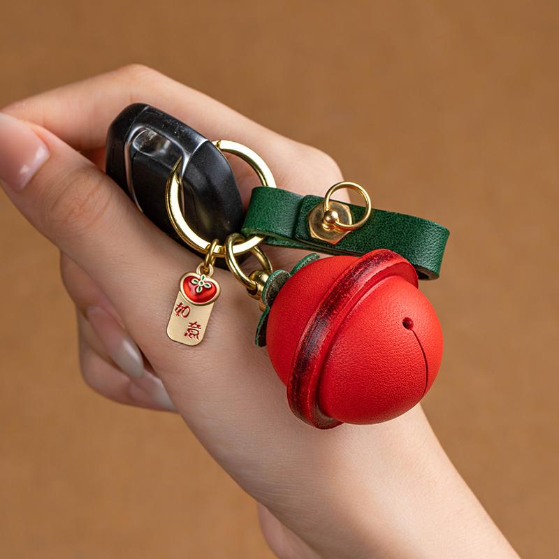 キー ストラップ 古風 ペンダント 牛革 柿 車 キーホルダー リング チェーン ベル バッグ ホリデーギフ..