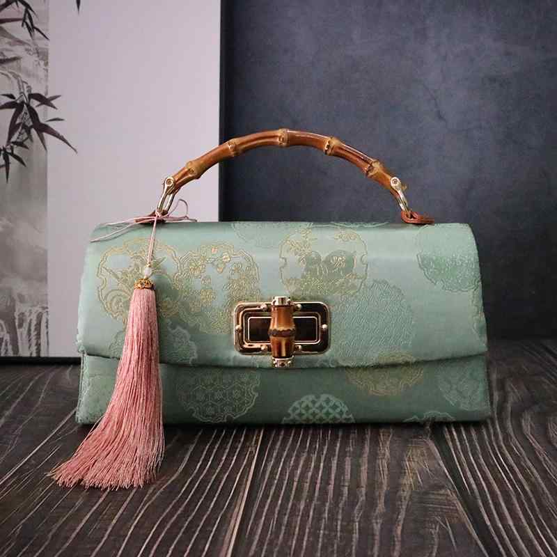 パーティー バッグ 緑 花 和風 ハンドバッグ 和装小物 チャイナ風 タッセル装飾 エレガント 上品 着物..