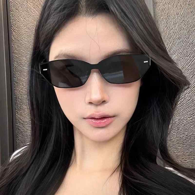 サングラス レディース キャットアイ 高級感 レトロ Y2K ストリート 紫外線防止 ユニセックス おしゃれ カジュアル ファッションアクセサリー