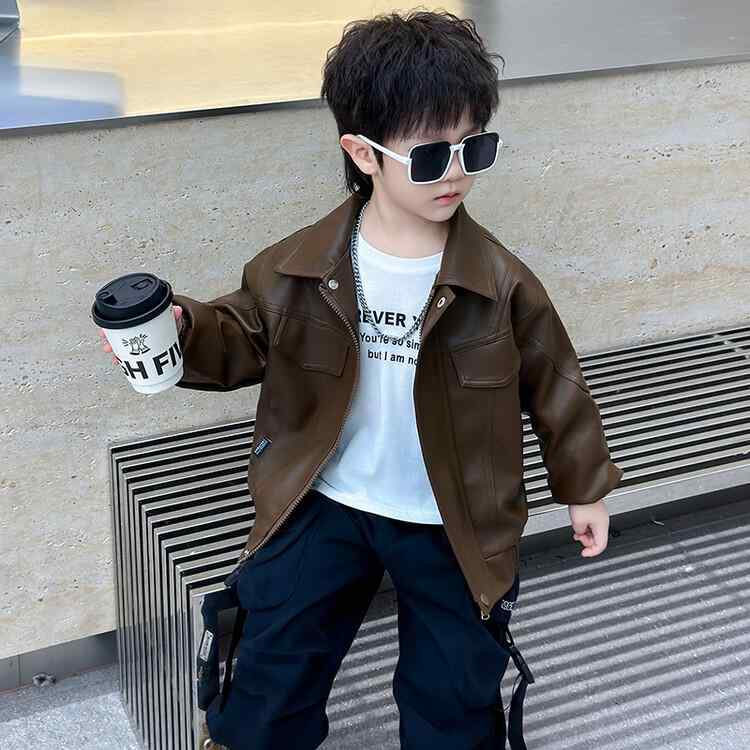 ジャケット 男の子 キッズ 春秋 切り替え PUレザー ジップアップ アウター 襟付き 長袖 無地 ショート丈 柔らかな肌触り カジュアル おしゃれ かっこいい トレンド 普段使い お出かけ ブラック ブラウン