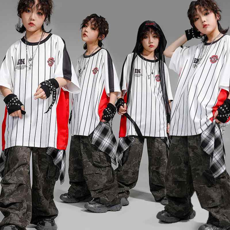 ダンス衣装 キッズ 男の子 女の子 ヒップホップ ストリート ダンス 発表会 ステージ パフォーマンス 練習着 半袖 Tシャツ ストライプ柄 カーゴパンツ 上下セット 伸縮性 ストレッチ素材 白 迷彩柄