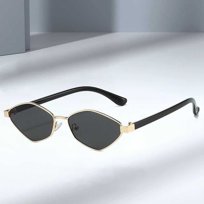 サングラス レトロ 不規則 多角形 菱形 メタルフレーム UVカット 紫外線対策 UV400 ファッション おしゃれ シンプル ベーシック 万能 ドライブ リゾート 高級感 アイウェア PCレンズ 欧米風