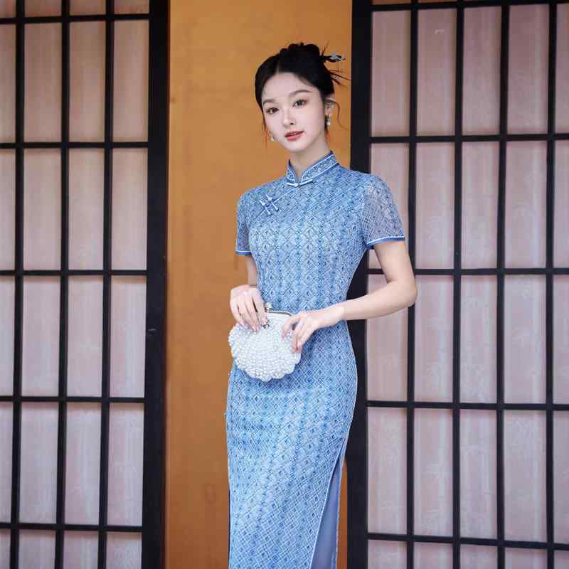 チャイナドレス レディース 春夏 ブルー ダブル レース 新中華風 レトロ ロング丈 マキシ丈 スタイルアップ 細身 着痩せ効果 エレガント 上品 ポリエステル 微ストレッチ スタンドカラー 半袖 スリット入り パーティー 結婚式 フォーマル ドレス