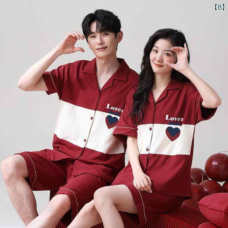 パジャマ 男女兼用 カップル ペアルック 大きいサイズ プラスサイズ ルームウェア 綿 コットン 薄手 半袖 ショートパンツ 2点セット 上下セット レッド 赤 結婚祝い ハネムーン 部屋着 リラックス 快適 通気性 伸縮性 夏用