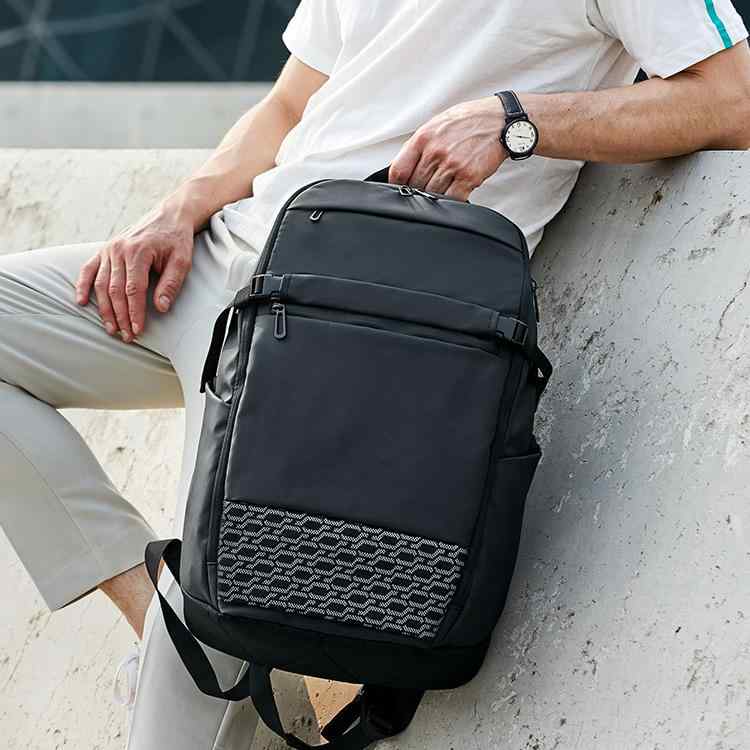 ビジネスリュック メンズ 男性用 大容量 バックパック 通勤 通学 出張 旅行 アウトドア 韓国風 拡張可能 エキスパンダブル オックスフォード生地 撥水 防盗 PC収納 ブラック 黒