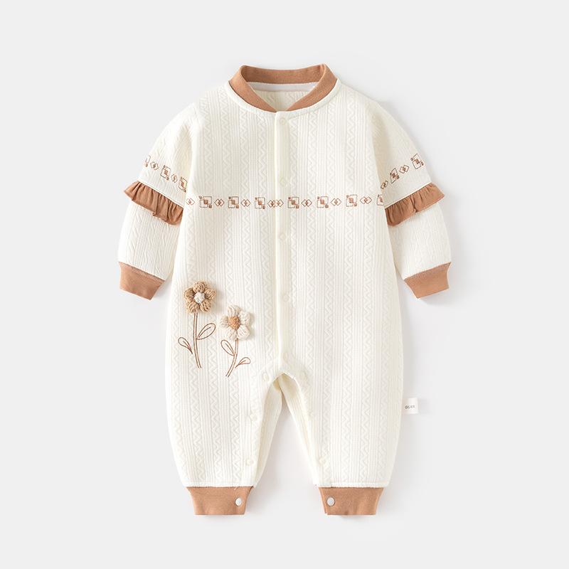 カバーオール ベビー服 新生児 ロンパース 赤ちゃん 0歳 1歳 男女兼用 全開 スナップボタン 綿100% 厚手 中綿入り キルト 無縫製 保温 秋冬 防寒 あったか 出産祝い