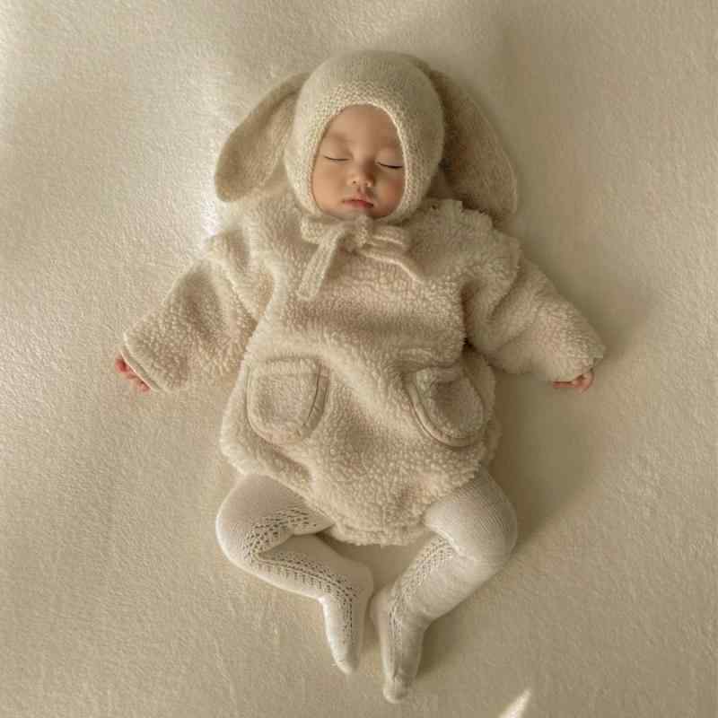 カバーオール ベビー 新生児 男の子 女の子 秋冬 韓国スタイル 保温 長袖 両面フリース フード付き 厚手 ポリエステル ポケット付き ベージュ