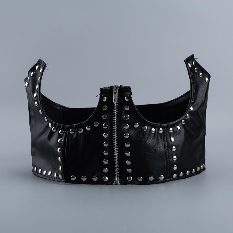 ベルト レディース フェイクレザー 幅広 スタッズ ゴムベルト 欧米風 コルセット ウエストマーク 伸縮性 黒 ブラック ウエストシェイプ 引き締め 高級感 シャツ ワンピース ブラウス カジュアル ファッション