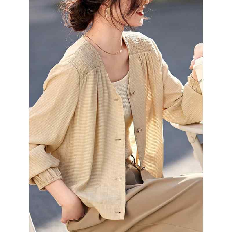 ・カテゴリ: アウター・スタイル: きれいめエレガント、都市風・主な素材: ポリエステル30%〜50%未満・ネックライン: Vネック・袖丈: 長袖・袖タイプ: レギュラー・着丈: ミドル丈・フィット: レギュラー・厚さ: ミドル・加工: パッチワーク、切り替え・前立て: シングルブレスト、多ボタン・カラー展開: 画像色・サイズ展開: S, M, L, XL, 2XL, 3XL・対象年齢: 大人・性別: 女性・セット内容: 単品