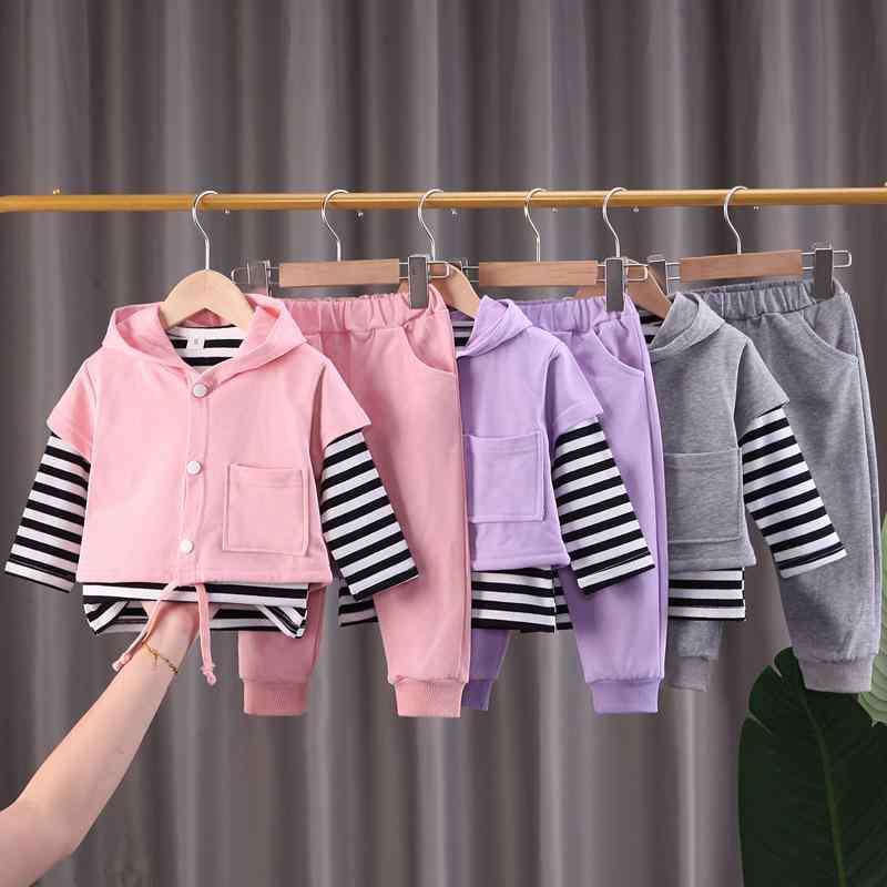 子供服 女の子 ベビー キッズ 幼児 セットアップ 3点セット 洋服 ウェア 春秋 フード付き パーカー 長ズボン 綿 コットン カジュアル 韓国風 かわいい おしゃれ 普段使い お出かけ ストライプ ピンク パープル グレー