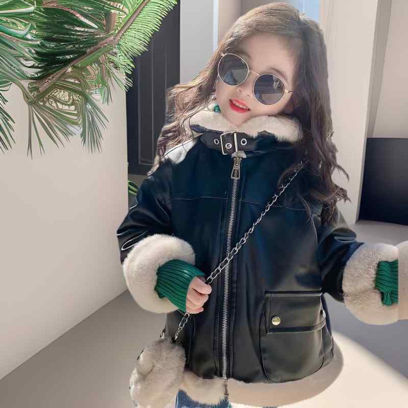 アウター キッズ 女の子 秋冬 裏ボア 厚手 PUレザー レザージャケット 襟付き 防寒 合皮 革ジャン ガールズ ファスナー 小学生 お出かけ 通学 カジュアル