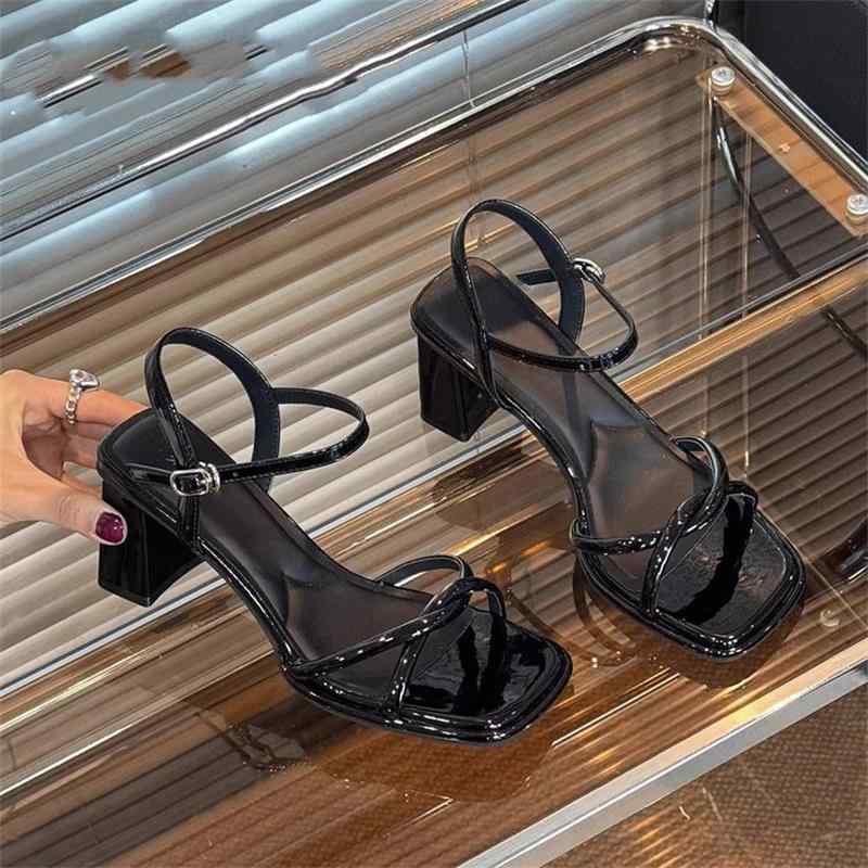 サンダル レディース 太ヒール フレンチ スクエアトゥ ワンストラップ ミドルヒール PUレザー 疲れにくい 歩きやすい 上品 おしゃれ スカートコーデ 春夏 ブラック ベージュ ワインレッド