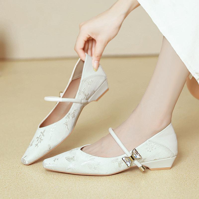 パンプス レディース 女性用 メリージェーン スクエアトゥ 太ヒール ローヒール ワンストラップ 浅履き レザー切り替え ステッチ 合成皮革 超繊維 春夏 デイリー カジュアル オフィス 通勤 韓国ファッション オフホワイト ブラック カーキ