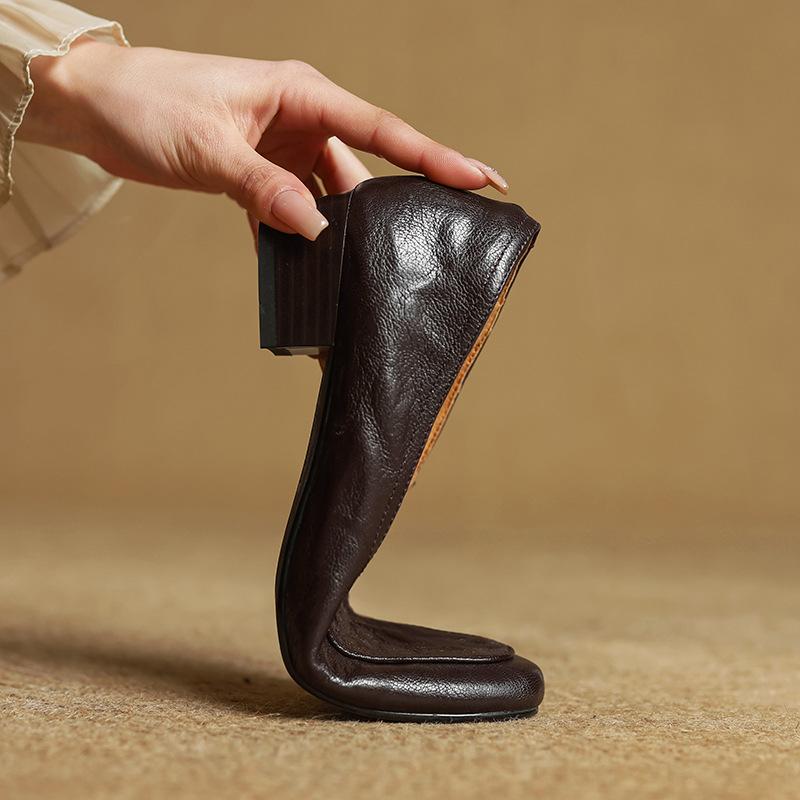 ローファー レディース 羊革 カメリアモチーフ 快適な履き心地 太ヒール ミドルヒール ラウンドトゥ 多サイズ対応 ブラウン ブラック 韓国風 カジュアル スリッポン パンプス デイリーシューズ