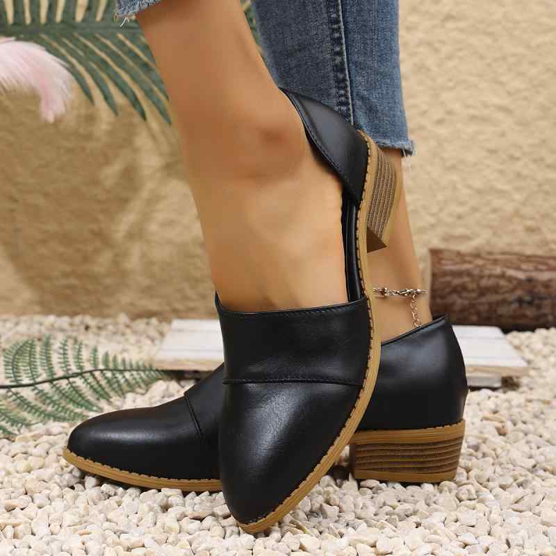 パンプス レディース ポインテッドトゥ 浅履き口 ローヒール 太ヒール 無地 オフィス 通勤 ビジネス デイリーユース 万能 大きいサイズ PUレザー 合成皮革...