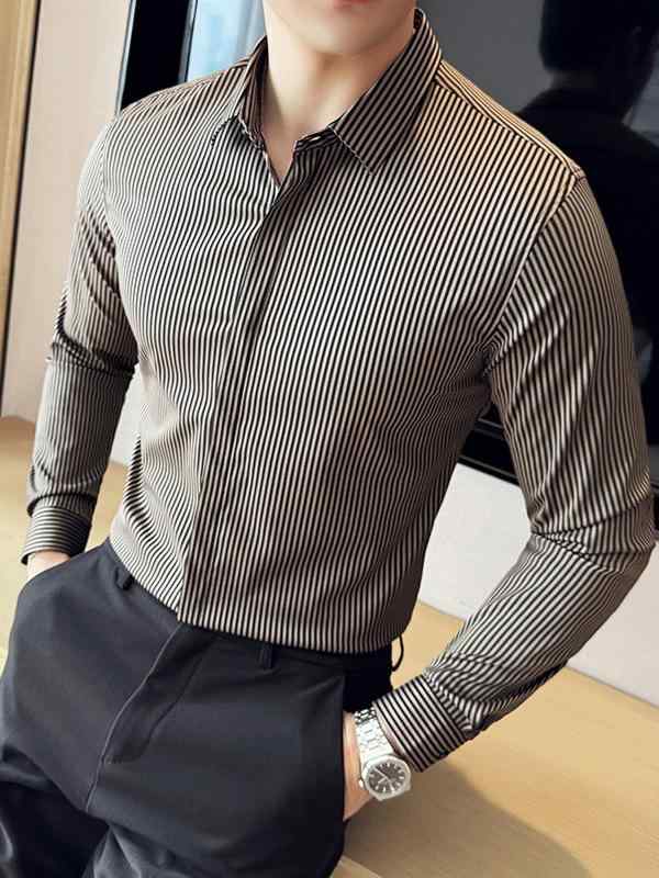 シャツ メンズ 春夏 高級感 黒金 ストライプ柄 長袖 スリムフィット トレンド スタイリッシュ ビジネスカジュアル 大人カジュアル ポリエステル 薄手 ノーアイロン トップス