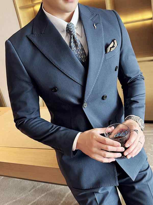 スーツ メンズ 男性用 スリーピース ピークドラペル ダブルブレスト ストライプ柄 サイドベンツ スリムフィット ビジネス フォーマル 結婚式 新郎 礼服 ウェディング 秋冬