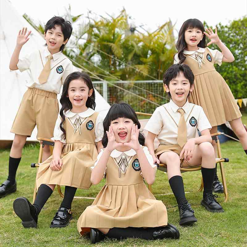 制服 キッズ 男女兼用 小学生 幼稚園 春夏 セットアップ 上下セット 半袖 パンツ スカート 柔らかい素材 綿 発表会 衣装 学院風 ブリティッシュスタイル ...