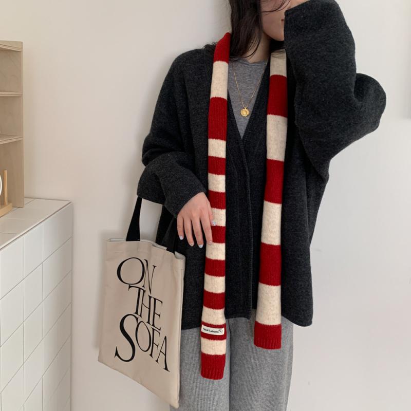 マフラー レディース ウール混 羊毛混紡 厚手 肉厚 ニット 上質な ストライプ配色 細長ストール Y2Kファッション 個性派 カジュアル 上品 高級感 防寒 保温 あったか 秋冬