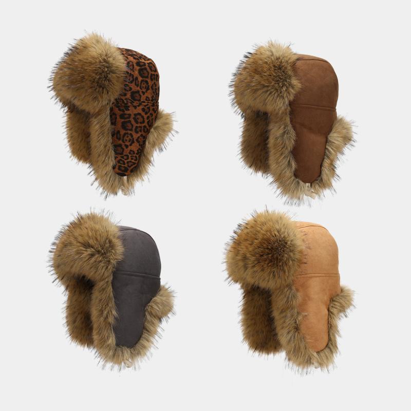 帽子 男女兼用 ユニセックス 冬 フェイクファー ボア スエード調 スウェード 厚手 暖かい 防寒 防風 耳当て付き フライトキャップ トラッパーハット アウトドア スキー スノーボード カジュアル おしゃれ ヒョウ柄 ブラック