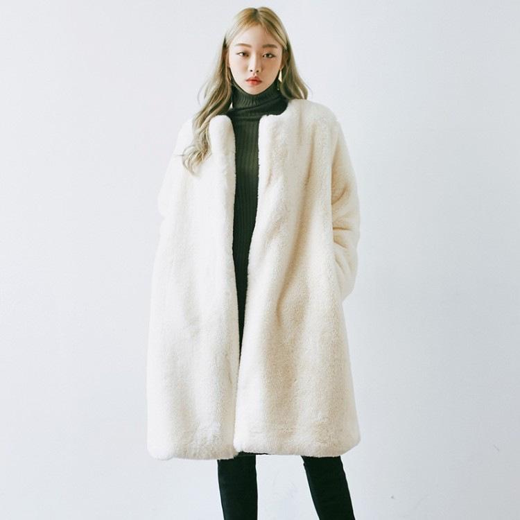 コート レディース 欧米風 大人カジュアル エレガント きれいめ フェイクファー ラビットファー調 ミドル丈 ロング丈 ビッグシルエット ゆったり 大きいサイズ おしゃれ 上品 アウター 秋冬 ホワイト ブラック