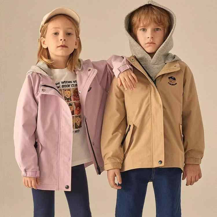 キッズ アウター 男の子 女の子 男女兼用 春秋 クマ 防水 防汚 防風 フード付き ジップアップ 長袖 ミドル丈 ウインドブレーカー ポリエステル カジュアル 通園 通学 小中学生