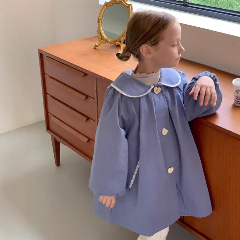 コート キッズ 女の子 ガールズ 秋冬 ブリティッシュスタイル 英国風 丸襟 ゆったり ルーズフィット ミドル丈 ハーフ丈 風除け アウター 綿 コットン ソフ...